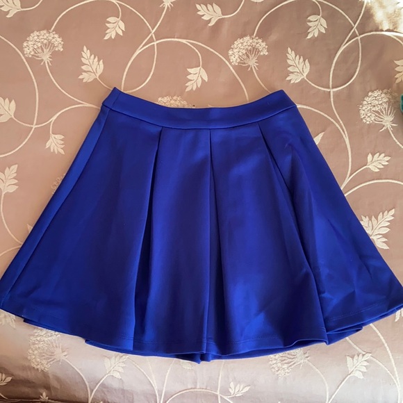 Forever 21 skater skirt